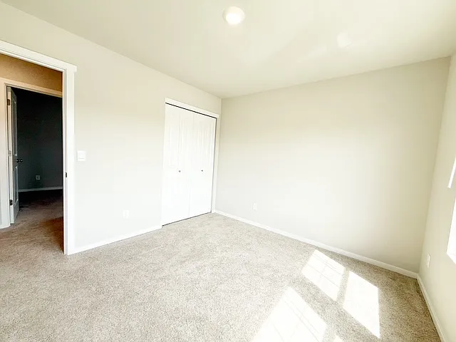 1561 SW Fielder Pl — Photo 19