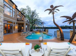 40 Via Prererenz, Sunrise Beach, MO 65079