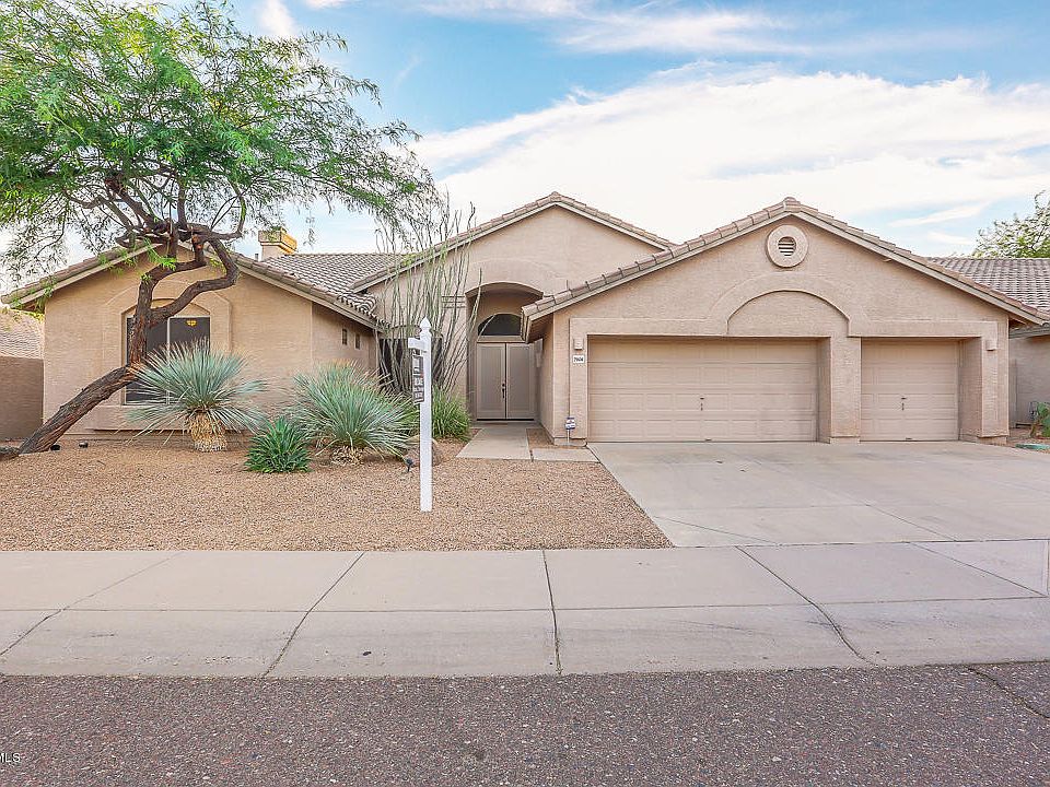 1st image of 29404 N 50th Pl