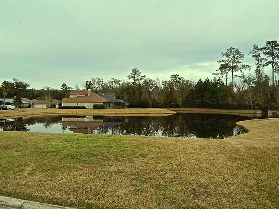 4th image of 3403 Olympic Dr