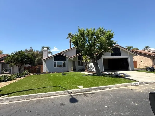 10416 Plaza Paseo Dr, Lakeside, CA 92040