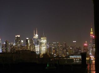 36-42 Kingswood Rd, Weehawken, NJ 07086