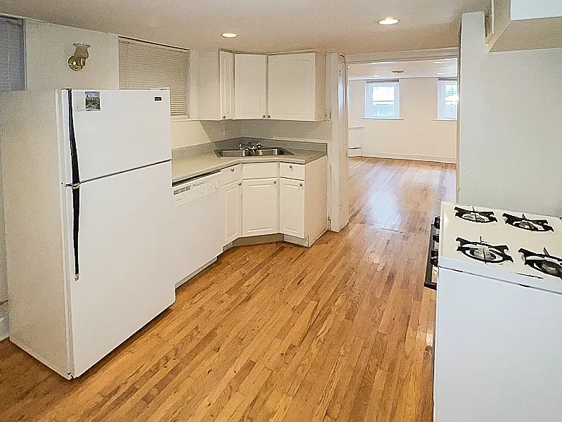 1 bed, 700 sqft, $1,675 — Photo 2