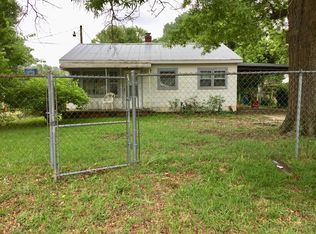 132 Aiken St, Batesburg, SC 29006
