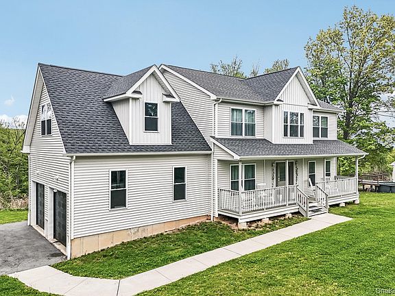 3rd image of 217 School House Road