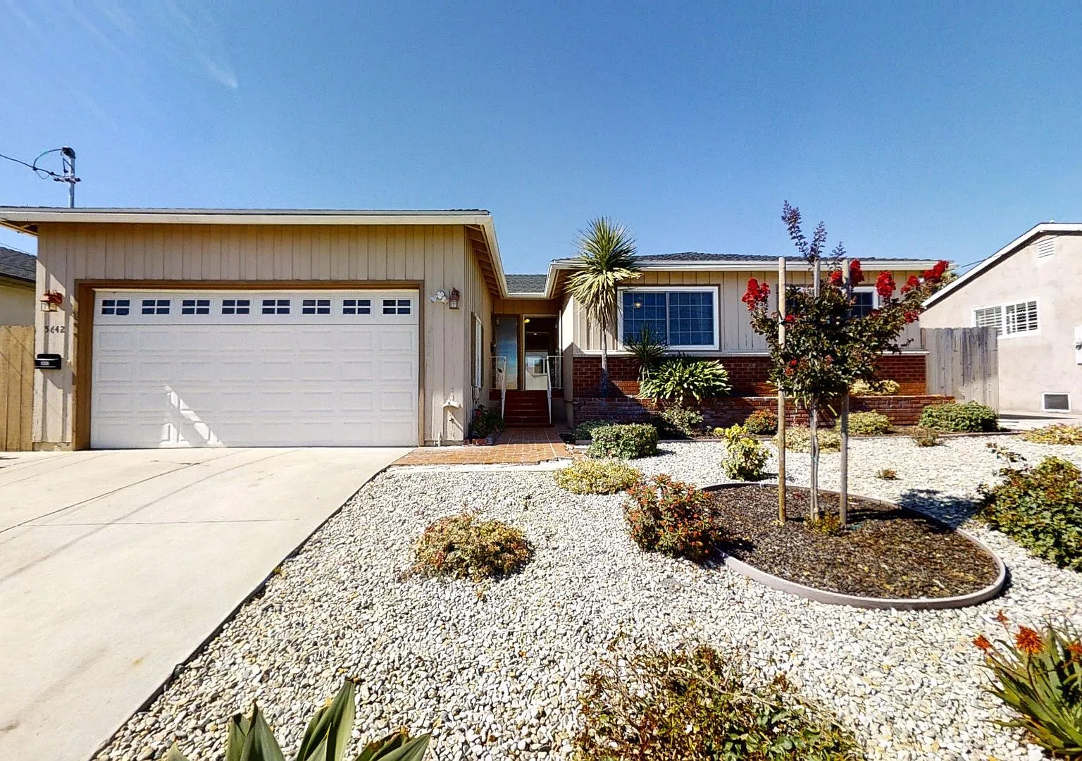 Steps from SDSU Spacious Homes in Prime College Area — Photo 2