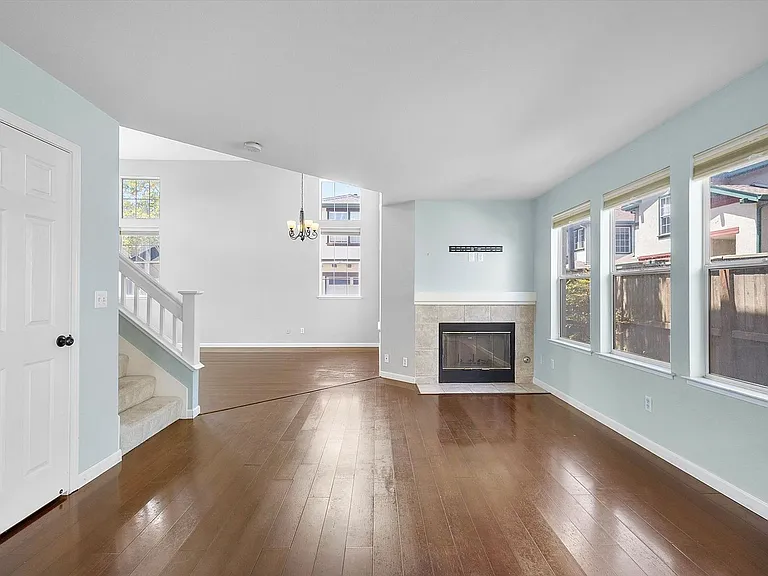 1 Challen Ct — Photo 7