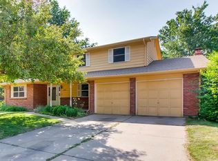 12187 W 69th Ave, Arvada, CO 80004