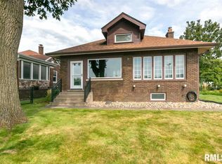 1730 W 12th St, Davenport, IA 52804