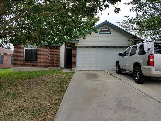 2nd image of 740 Brandi Cir