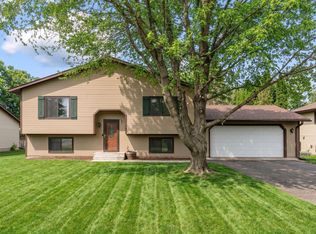 1700 Pioneer Ln, White Bear Township, MN 55110