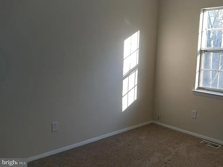 962 Topview Dr — Photo 7