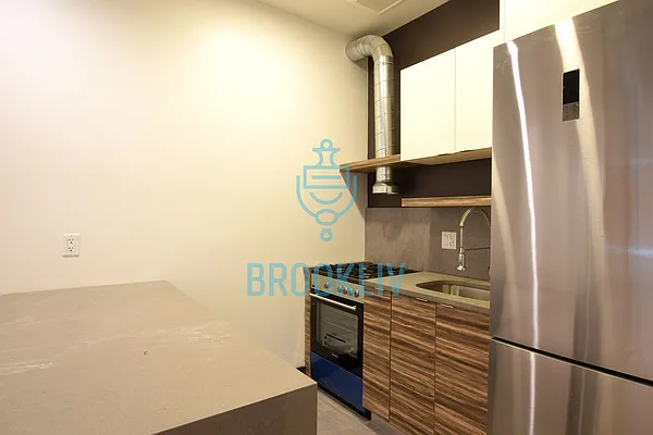 Rented by null | media 3