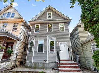 10418 89th Avenue, Richmond Hill, NY 11418