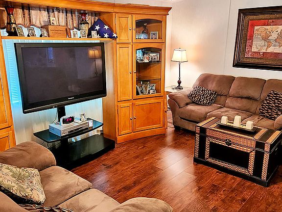 4th image of 798 Princess Palm Pl #514