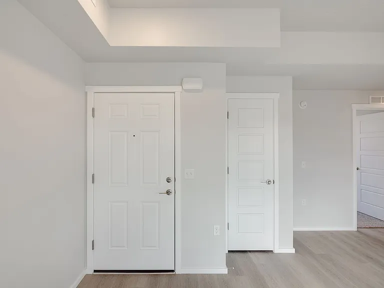 5111 Osgood Ln #201 — Photo 7