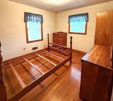5th image of 607 Heatherton Dr