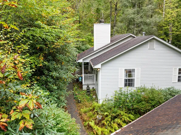 115 Juniper Court, Sapphire, NC 28774