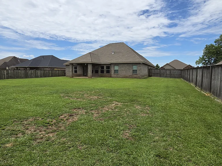 23882 Limerick Ln — Photo 37