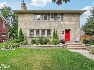 1359 Berkshire Rd, Grosse Pointe Park, MI 48230