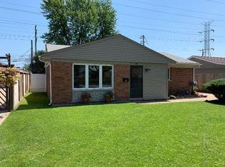 59 George Rd, Wheeling, IL 60090