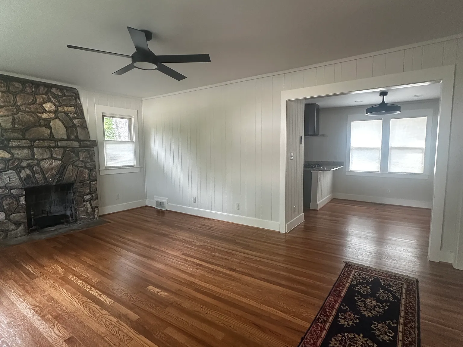 2 bed, 800 sqft, $2,650 — Photo 4
