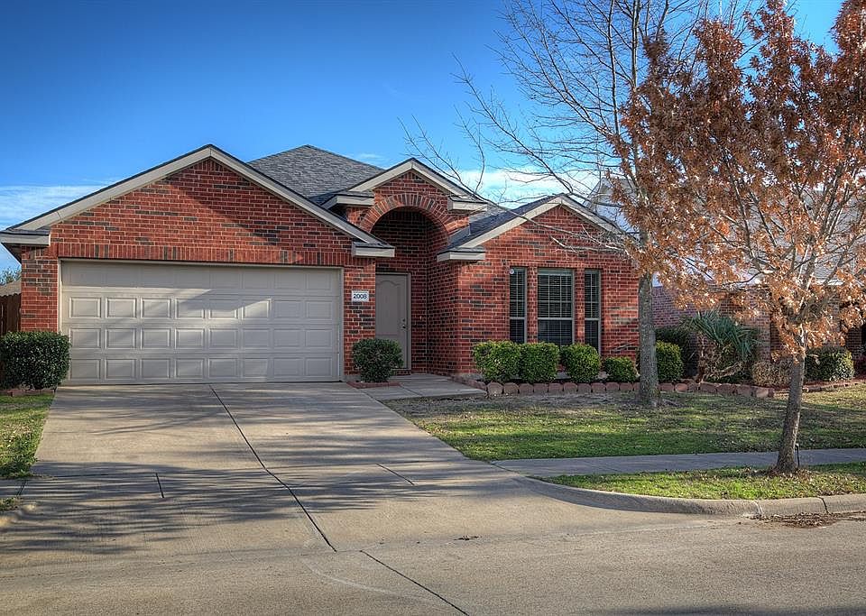 1st image of 2008 Kings Forest Dr