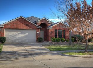 2008 Kings Forest Dr, Heartland, TX