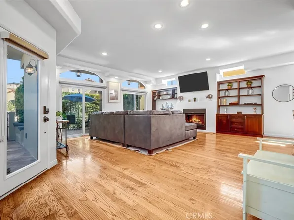 179 Pomona Ave, Long Beach, CA 90803