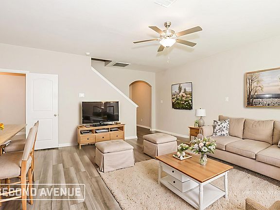 2nd image of 602 Micah Ln