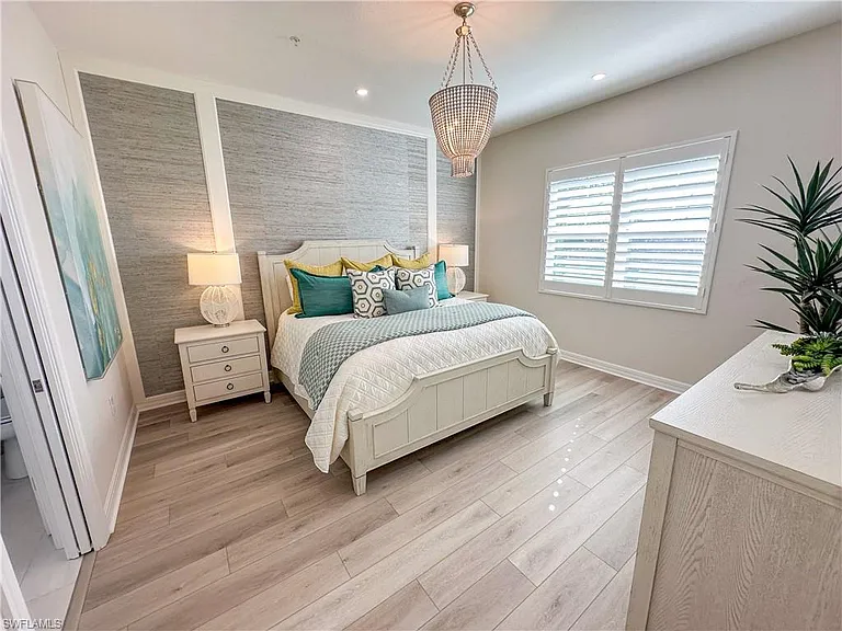 232 Indies Dr E #201 — Photo 18