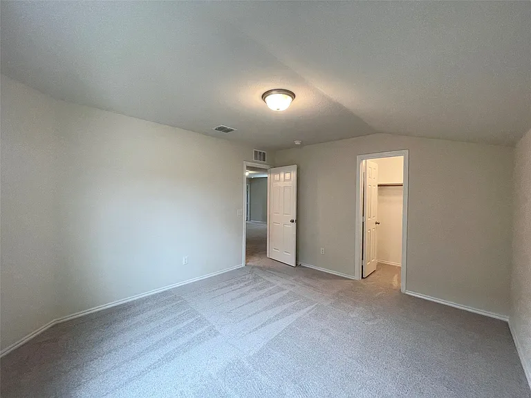 481 Grenada Lake Dr — Photo 23