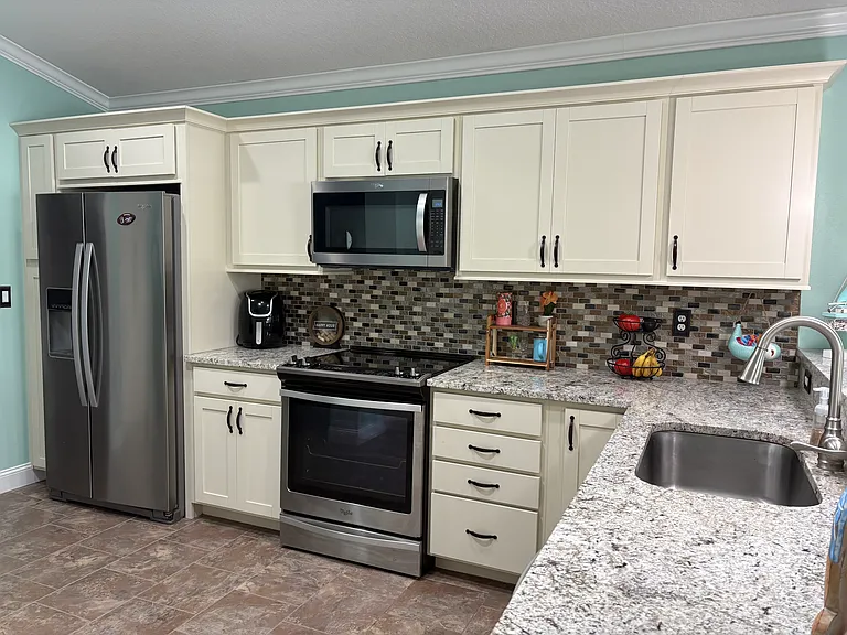 10210 Buncombe Way — Photo 8