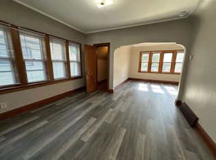 3238 S 7th St, Milwaukee, WI 53215