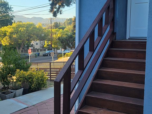 4th image of 1160 Sanborn Ave