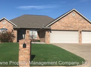 804 Caribou Cir, Enid, OK 73703