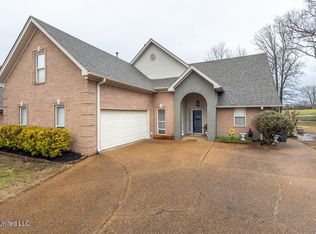 830 Fairway Trl, Hernando, MS 38632