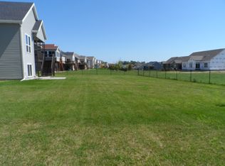 1523 Forest Ln, Marion, IA 52302