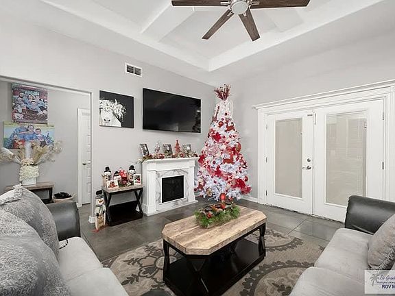 3rd image of 3073 Resaca Vista Dr