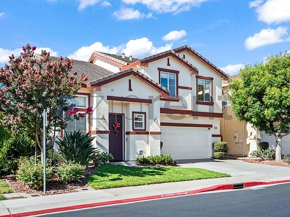 2nd image of 848 Cameron Cir