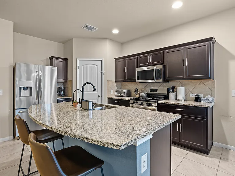 6709 San Isidro Dr — Photo 10