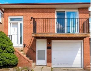 122 Copperwood Sq, Toronto, ON M1V2C1