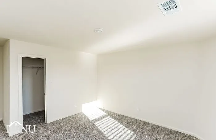 308 Micah Ln — Photo 17