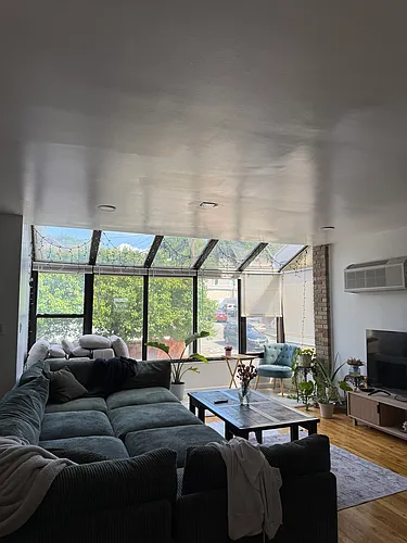 1500 64th St Photo 1