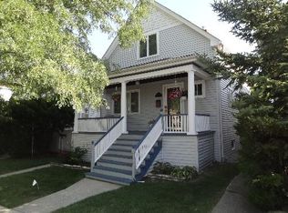 6337 W Henderson St, Chicago, IL