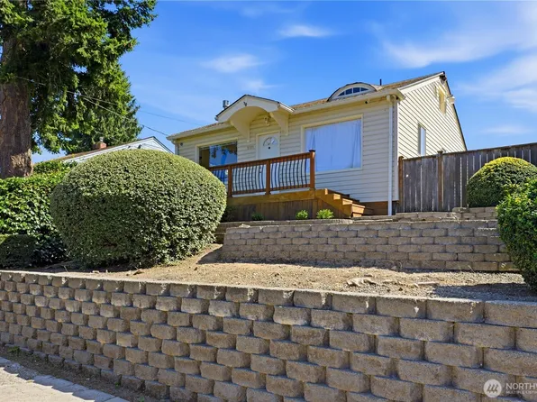 5628 N 45th Street, Tacoma, WA 98407