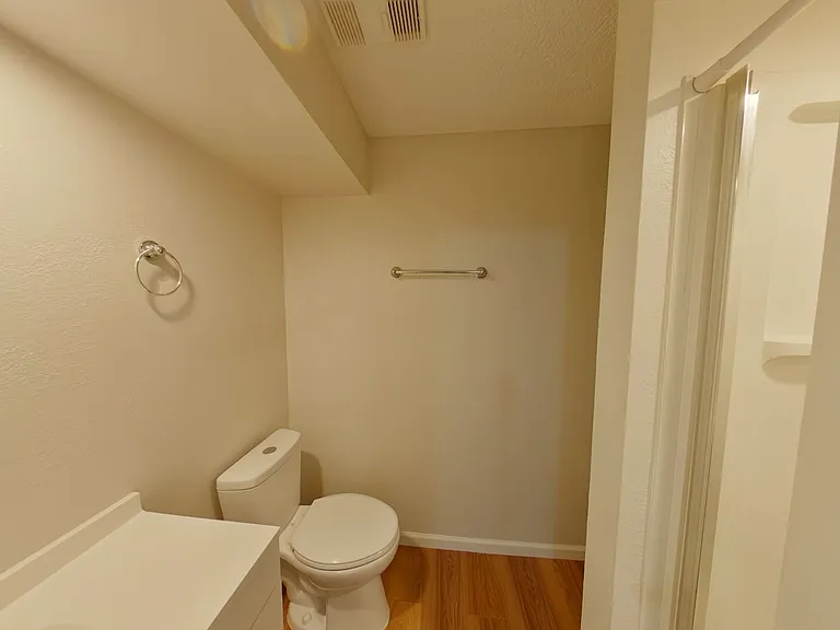 1717 S Cypress St — Photo 9