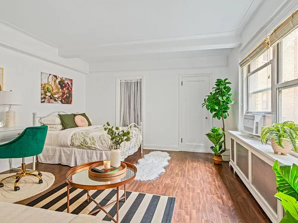 70 Remsen St APT 5J, Brooklyn, NY 11201