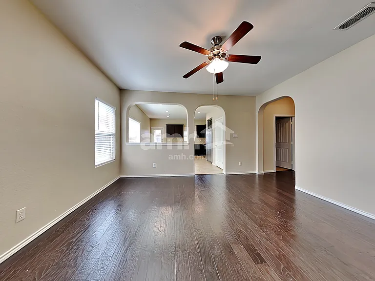 5130 Mountain View Dr — Photo 5