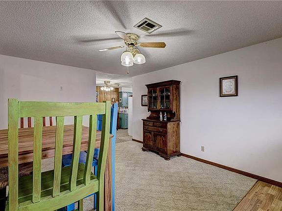 5th image of 4716 SE 22nd St